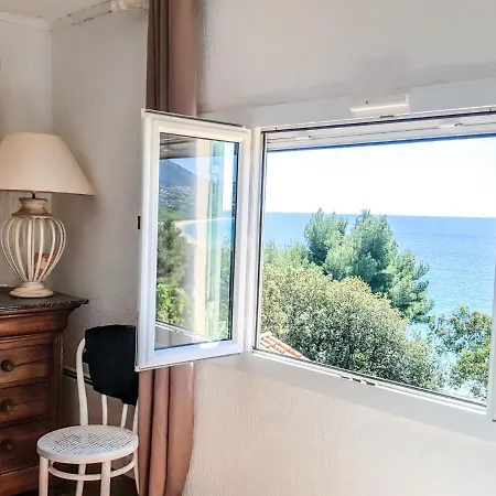 Holiday L'oustalounet Holiday home Pardigon