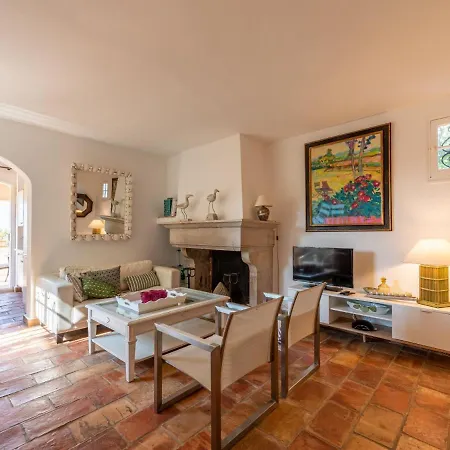 Holiday home Holiday L'oustalounet